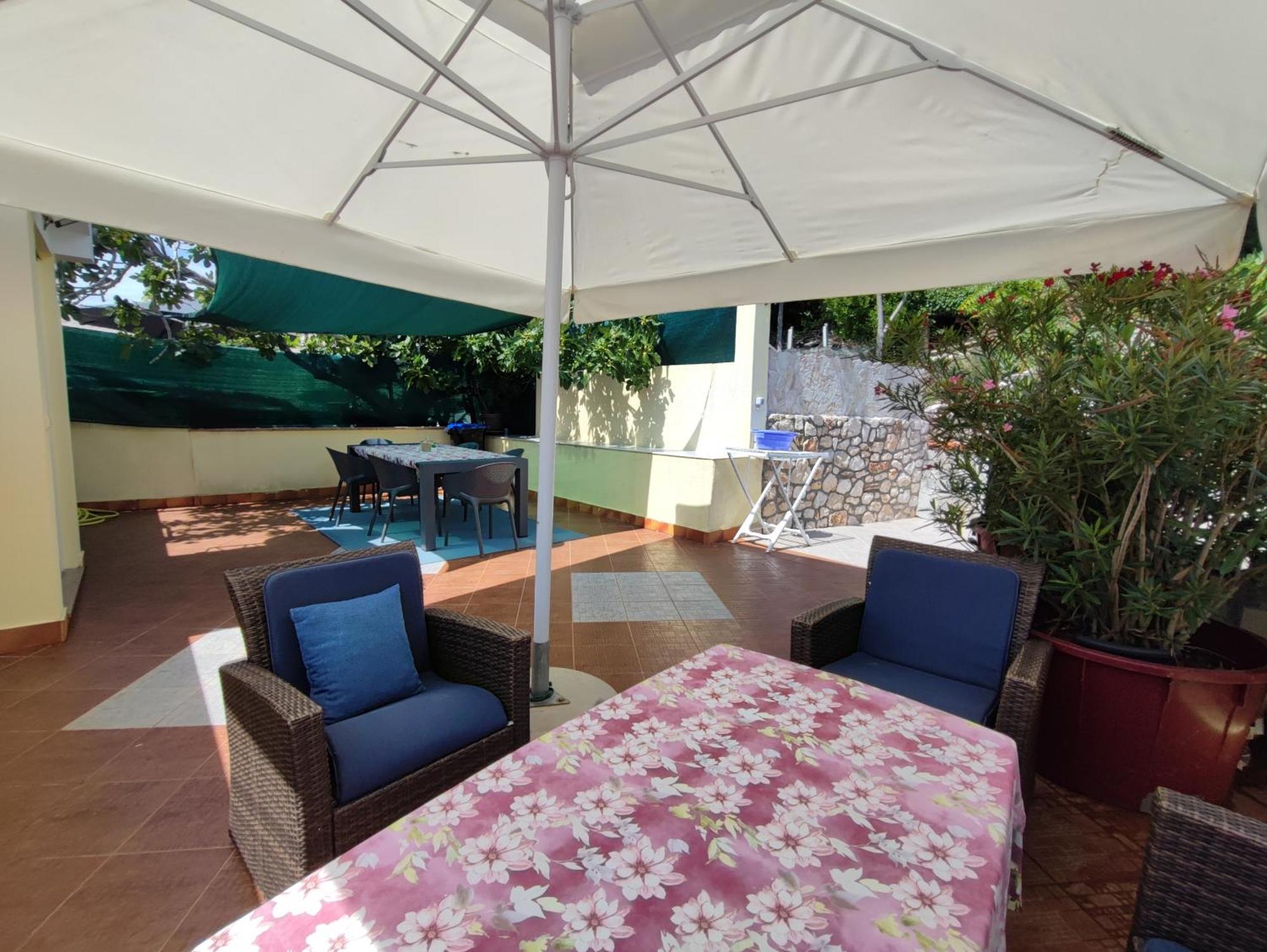 Margarita Apartment บัชกา ภายนอก รูปภาพ